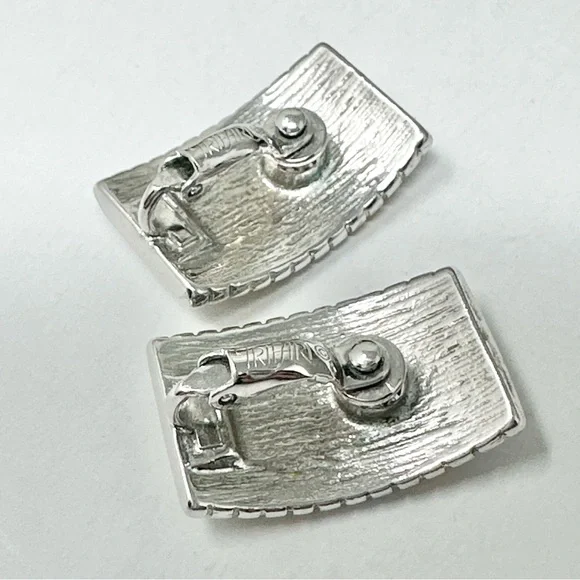 Trifari Signed Vintage Gold & Silver Tone Half Hoop Clip On Earrings - Picture 2 of 5